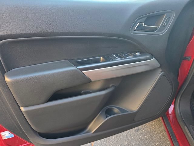 Used 2016 Chevrolet Colorado LT w/ LT Convenience Package RWD image 10