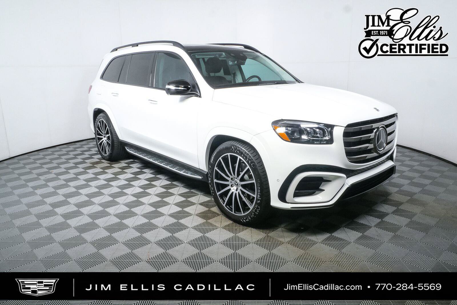 Used 2024 Mercedes-Benz GLS 580 4MATIC image 1