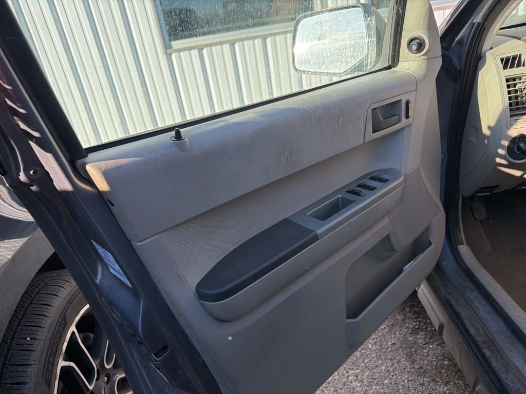 Used 2008 Ford Escape XLT image 20