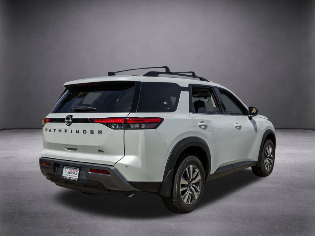 New 2026 Nissan Pathfinder SL FWD image 4