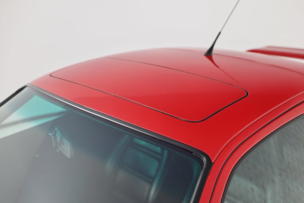 Used 1994 Porsche 928 GTS RWD image 14