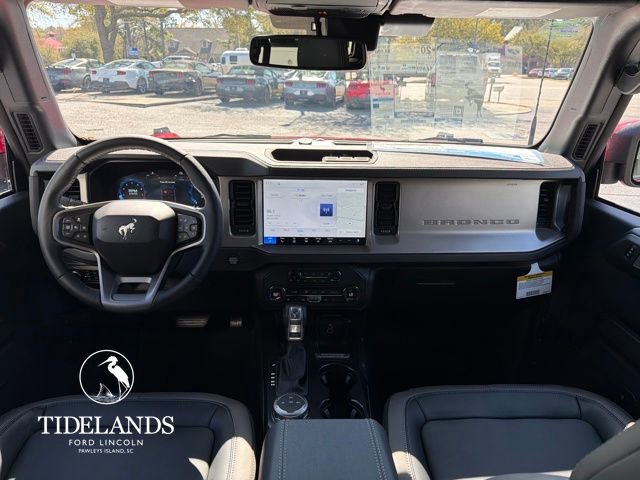 New 2026 Ford Bronco Outer Banks image 15