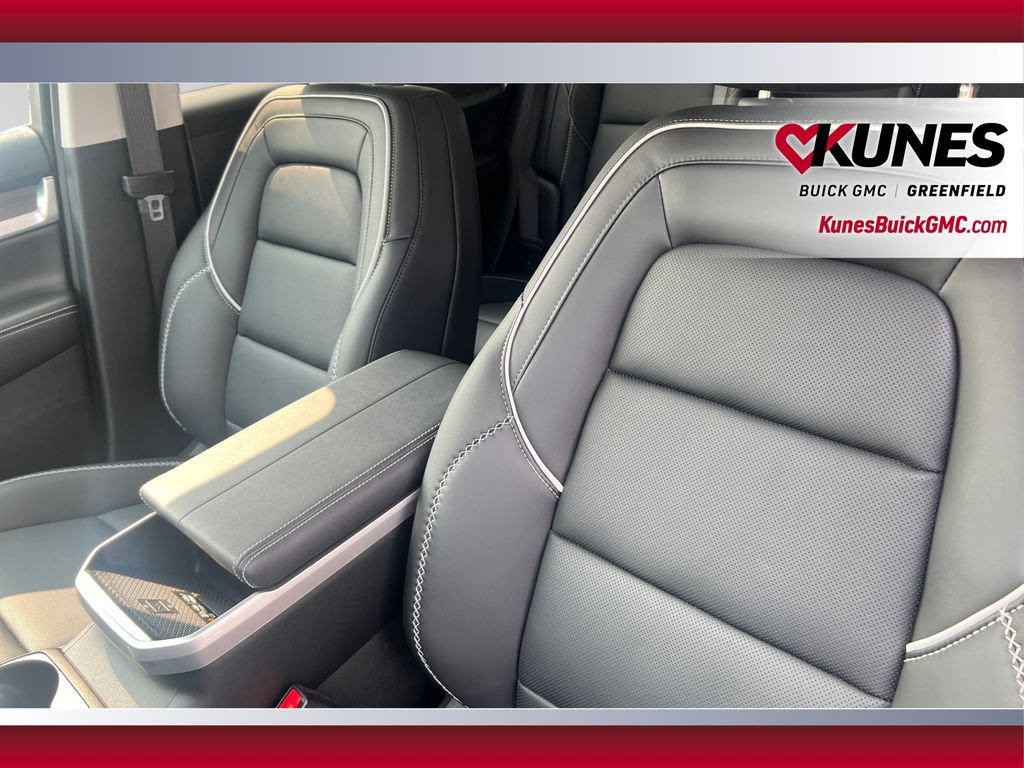 New 2026 GMC Terrain Denali w/ LPO, Floor Liner Package AWD/4WD image 21