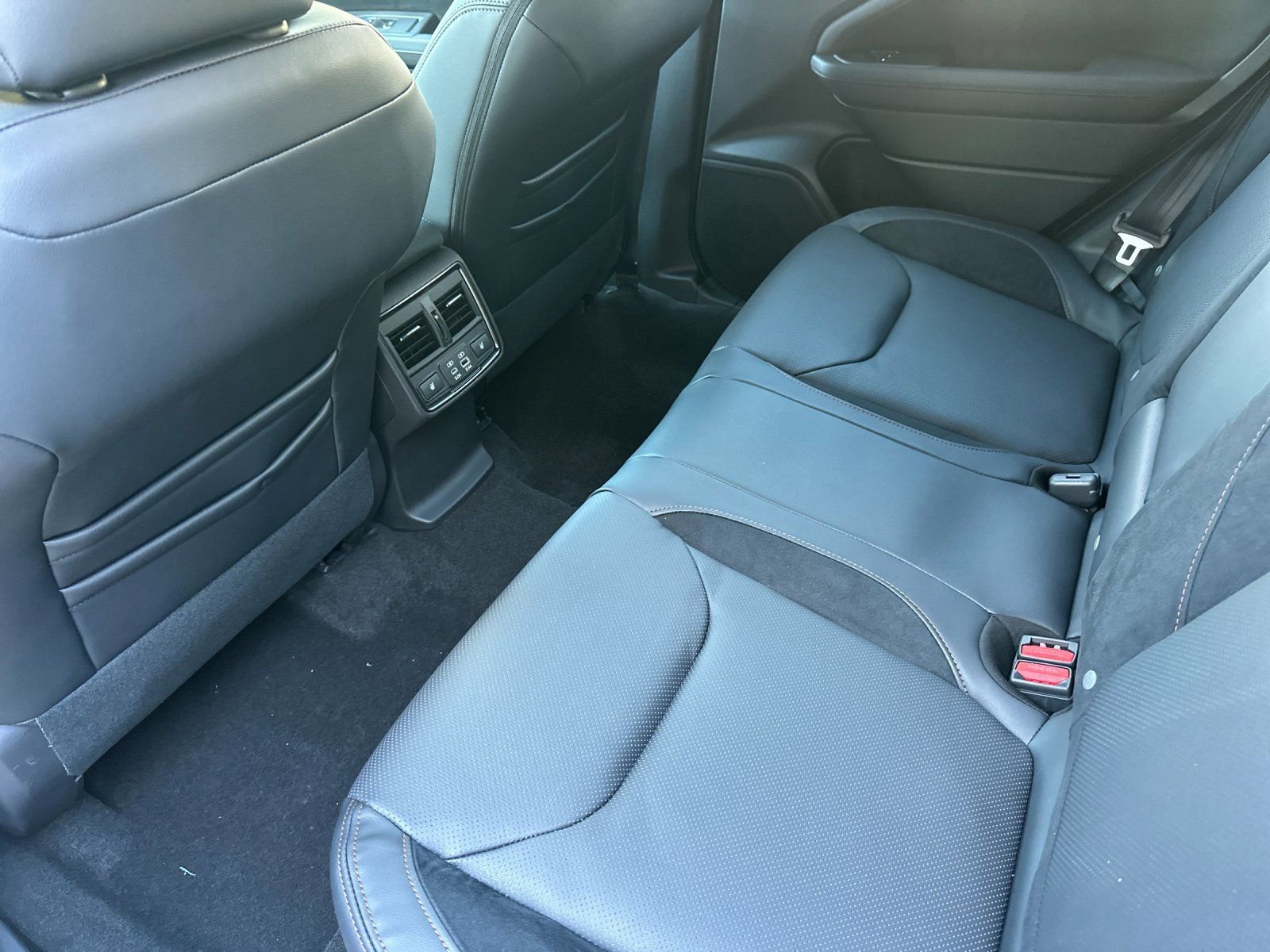 New 2026 Subaru Forester Touring AWD/4WD image 13