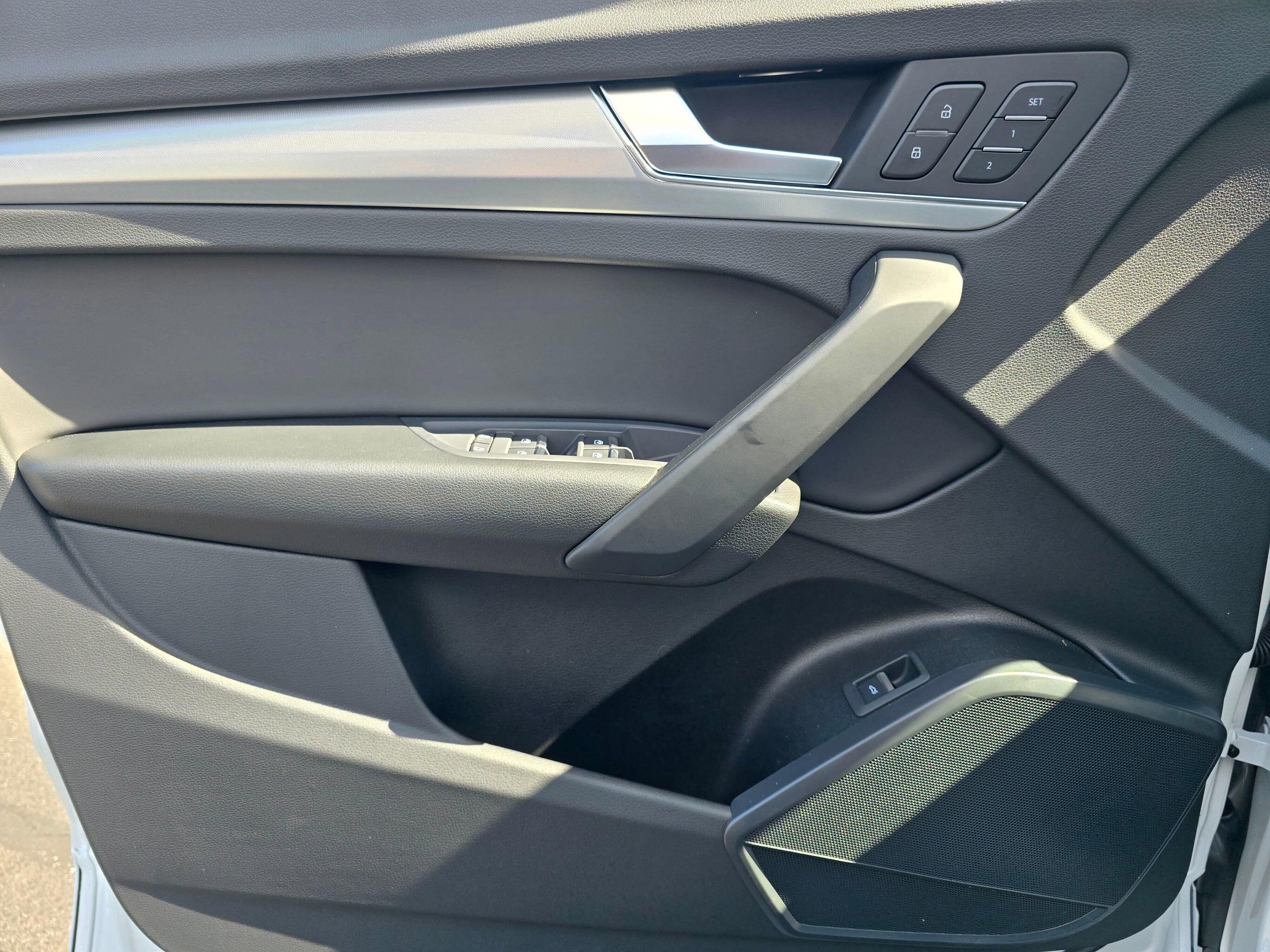 Used 2023 Audi A4 2.0T Premium Plus w/ Premium Plus Package image 38