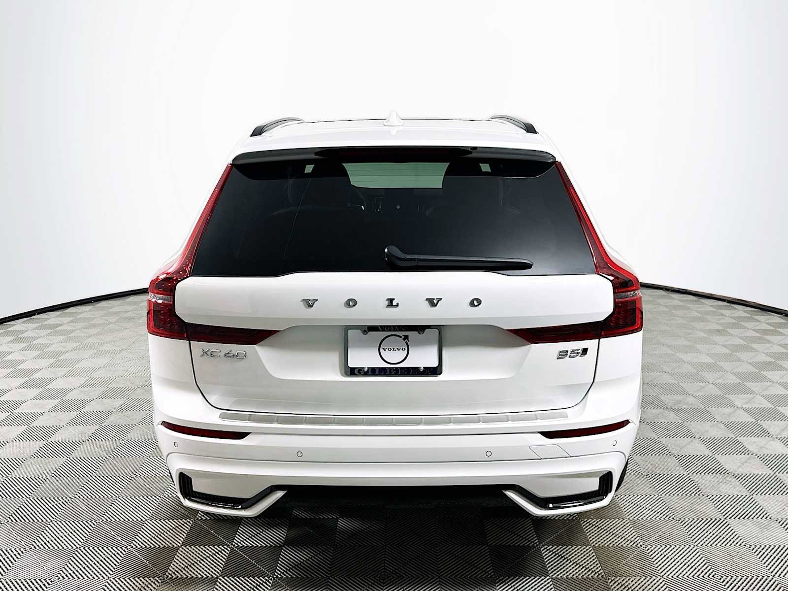 New 2026 Volvo XC60 B5 Plus w/ Protection Package Premier image 6