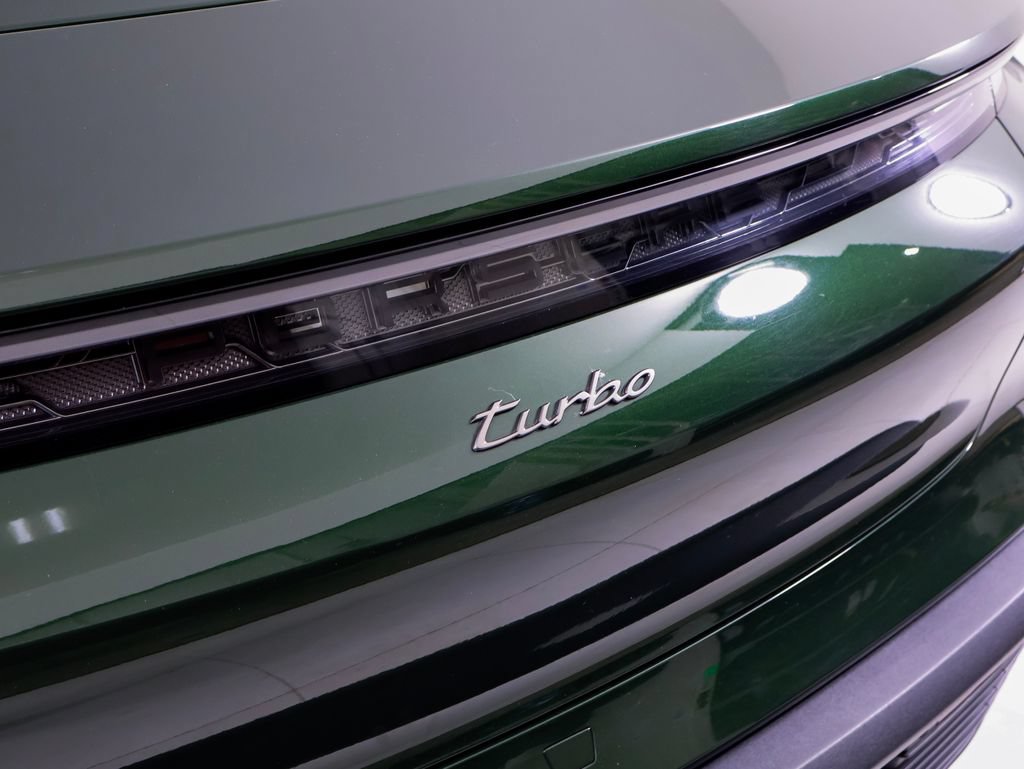 Certified 2025 Porsche Taycan Turbo AWD/4WD image 33