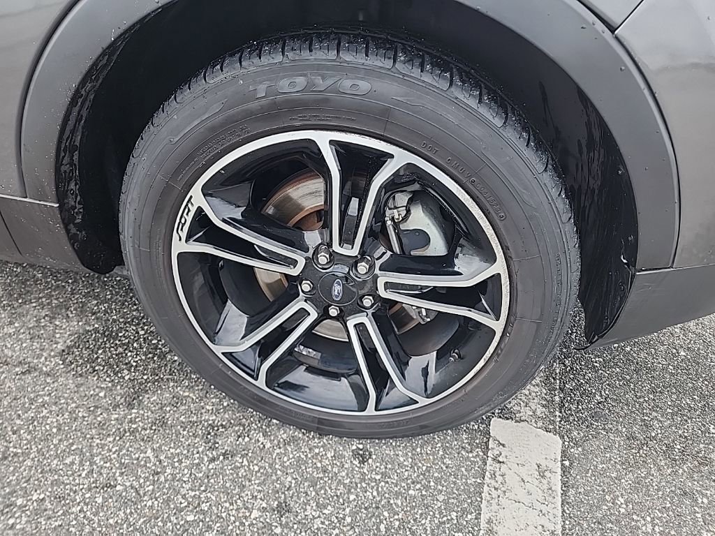 Used 2015 Ford Explorer Sport w/ Equipment Group 401A image 5