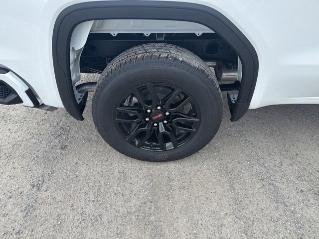 New 2026 GMC Sierra 1500 Elevation image 9