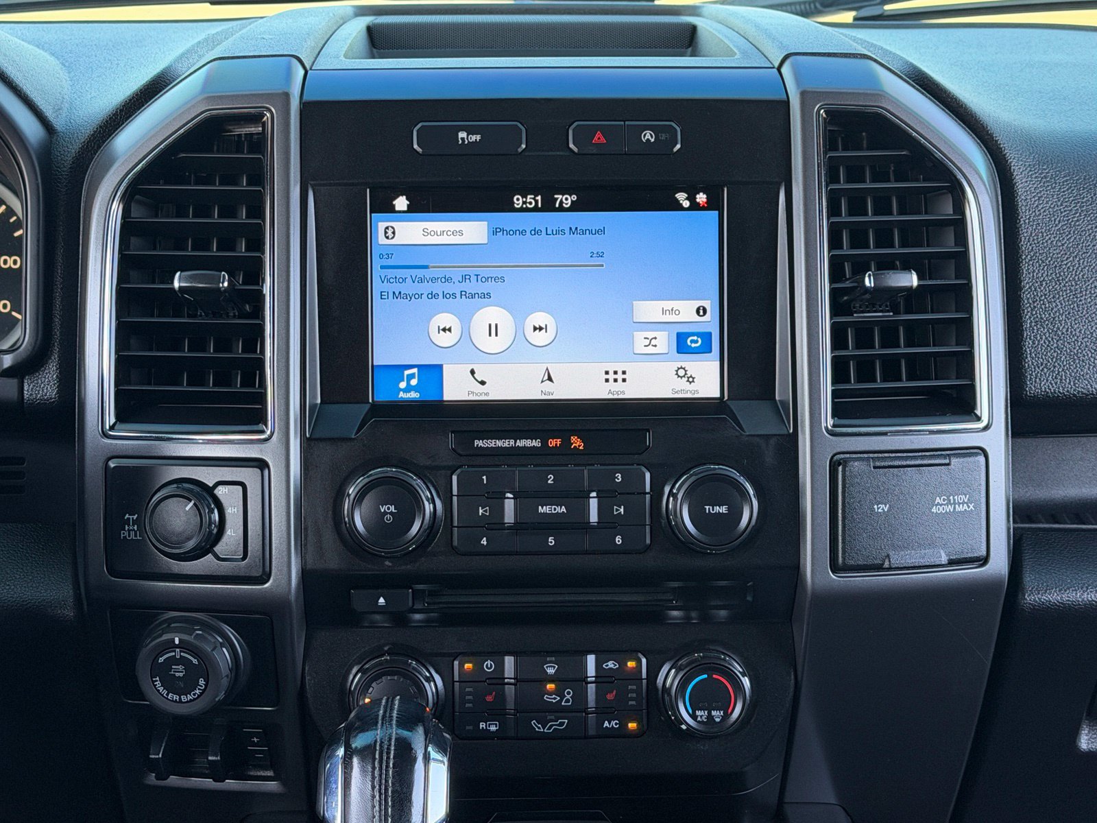 Used 2018 Ford F150 XLT w/ Equipment Group 302A Luxury AWD/4WD image 21
