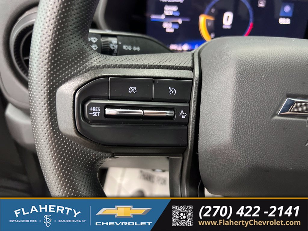 Used 2025 Chevrolet Colorado Trail Boss AWD/4WD image 23
