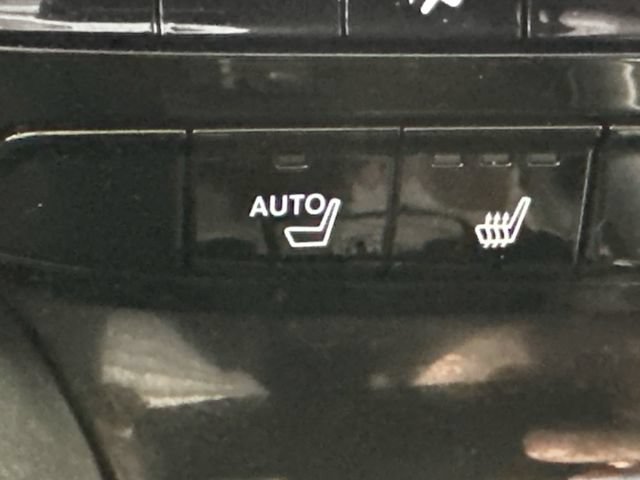 Used 2022 Acura MDX SH-AWD image 17