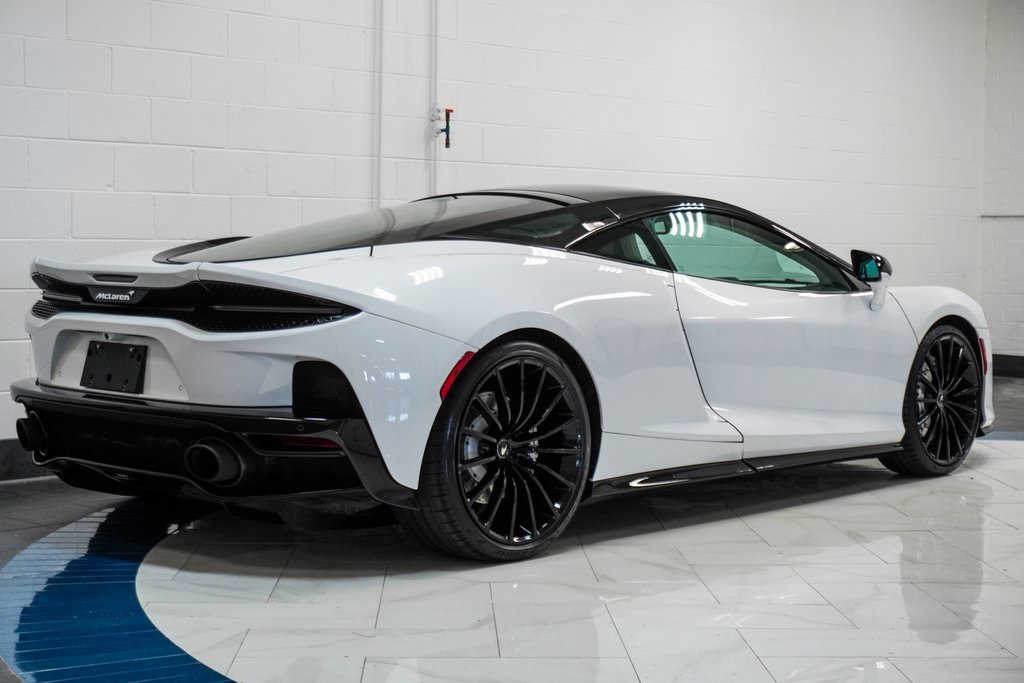 Used 2021 McLaren GT image 31