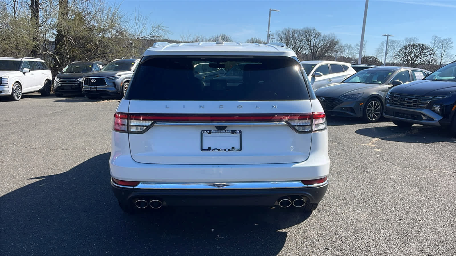 Used 2023 Lincoln Aviator Reserve w/ Equipment Group 201A image 5