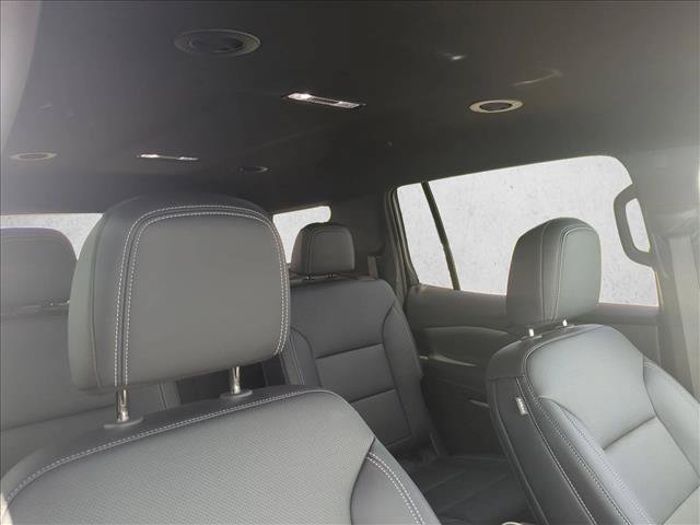 Used 2026 Chevrolet Traverse LT FWD image 20