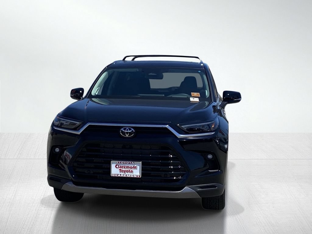Used 2026 Toyota Grand Highlander AWD image 13