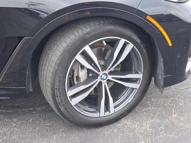Used 2020 BMW X7 xDrive40i w/ M Sport Package AWD/4WD image 28