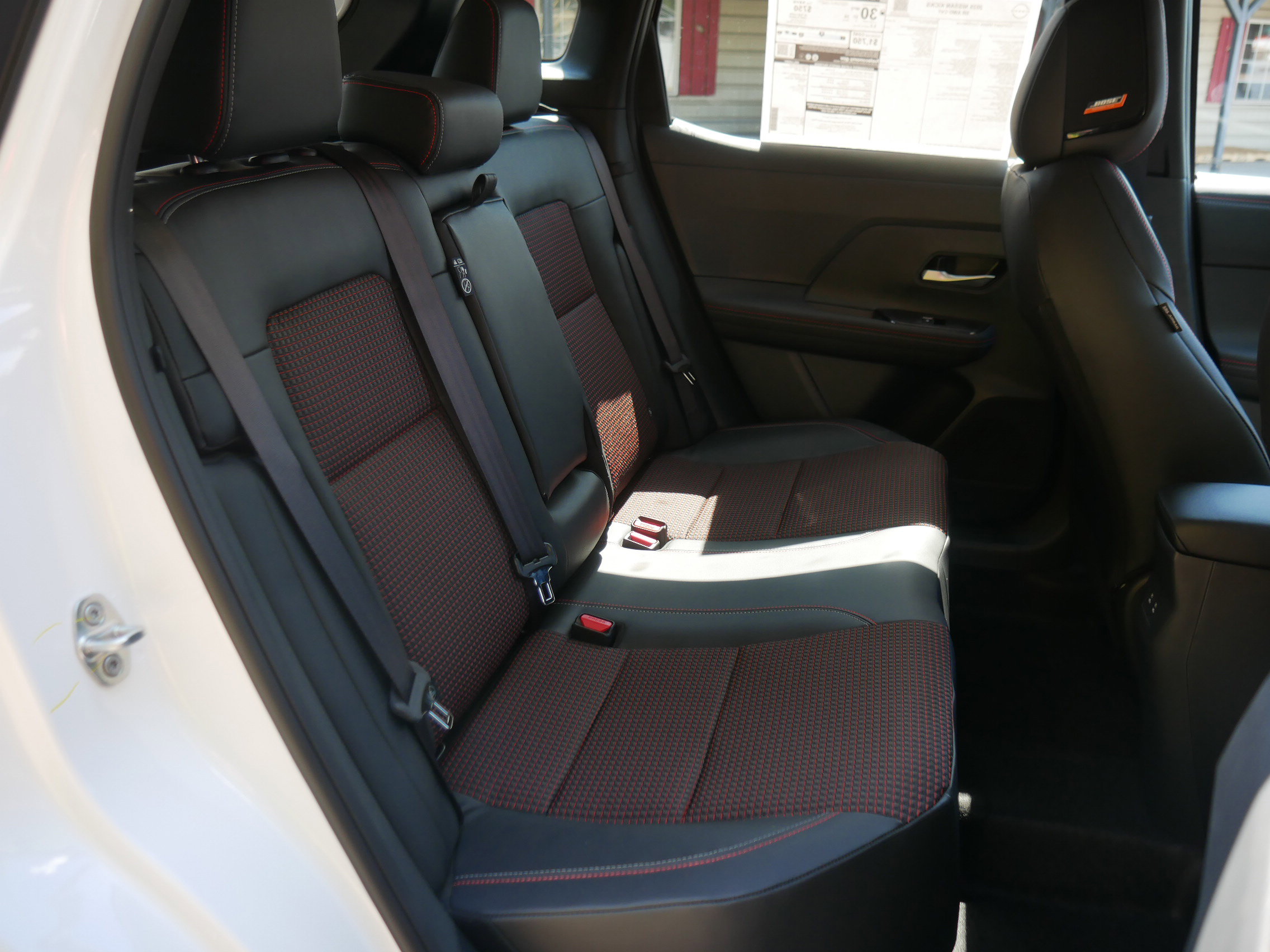 New 2025 Nissan Kicks SR w/ SR Premium Package image 26