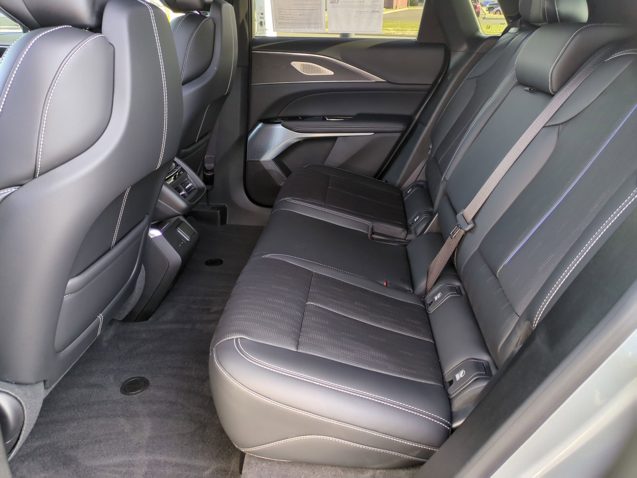 Certified 2024 Cadillac Lyriq Sport AWD/4WD image 26
