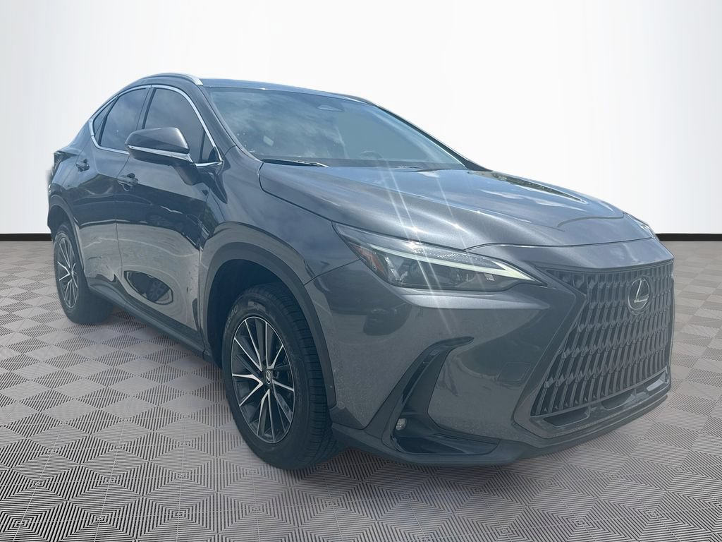 Used 2024 Lexus NX 250 FWD w/ Towing Package (2000 Lbs) image 4