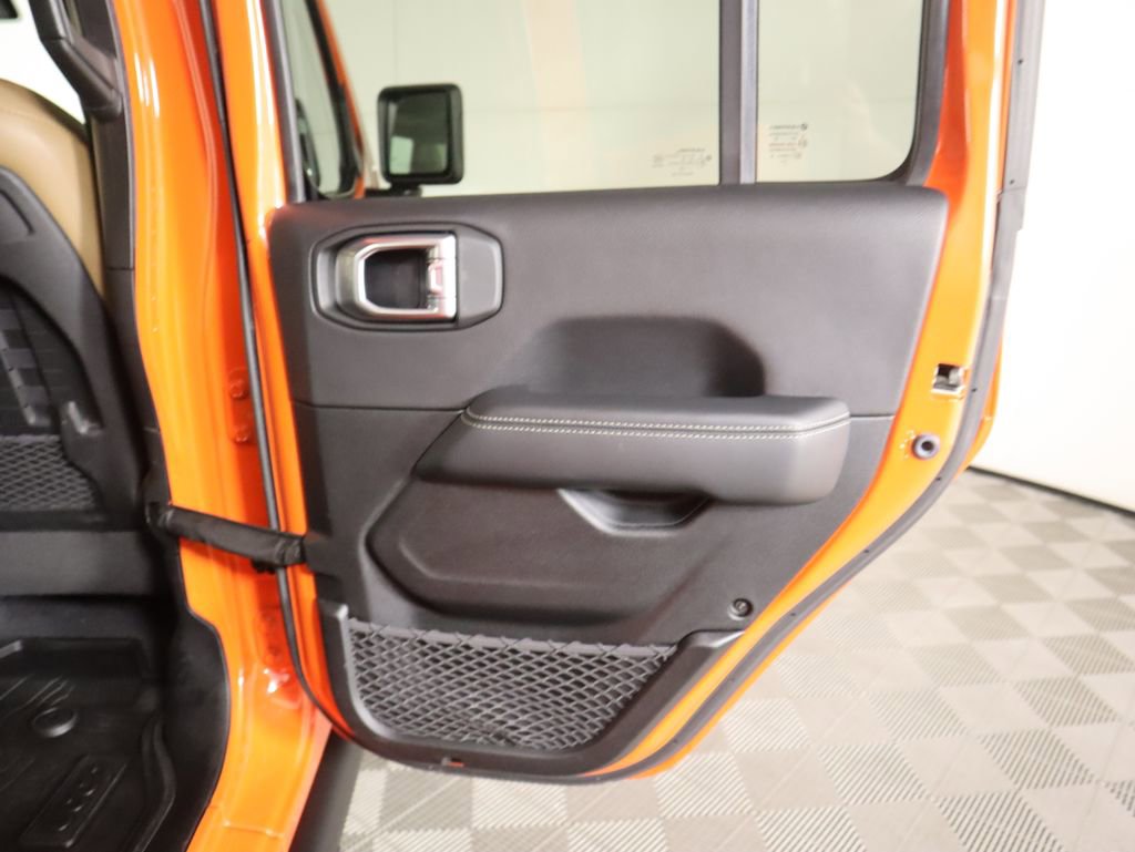 Used 2020 Jeep Gladiator Rubicon w/ Dual Top Group image 28