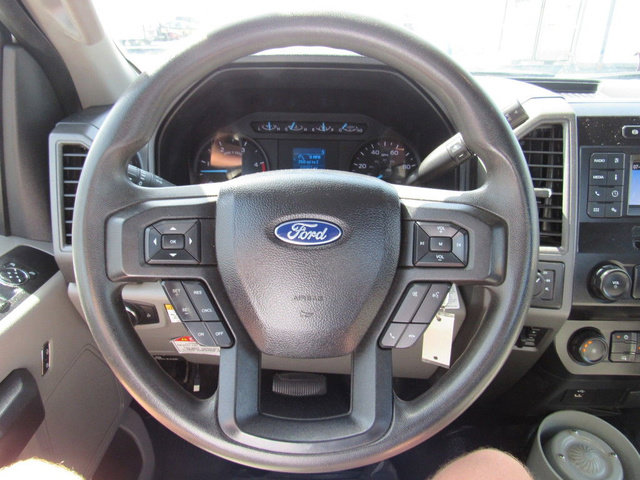 Used 2021 Ford F550 4x4 Regular Cab Super Duty image 37