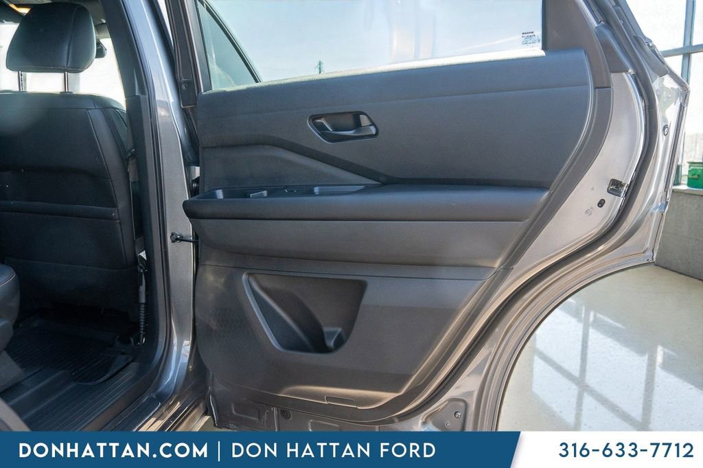 Used 2024 Nissan Pathfinder Rock Creek AWD/4WD image 24
