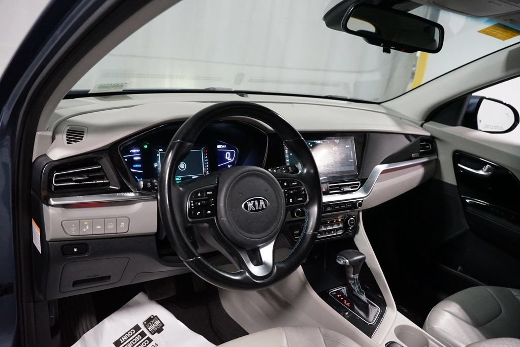 Used 2020 Kia Niro FWD image 11