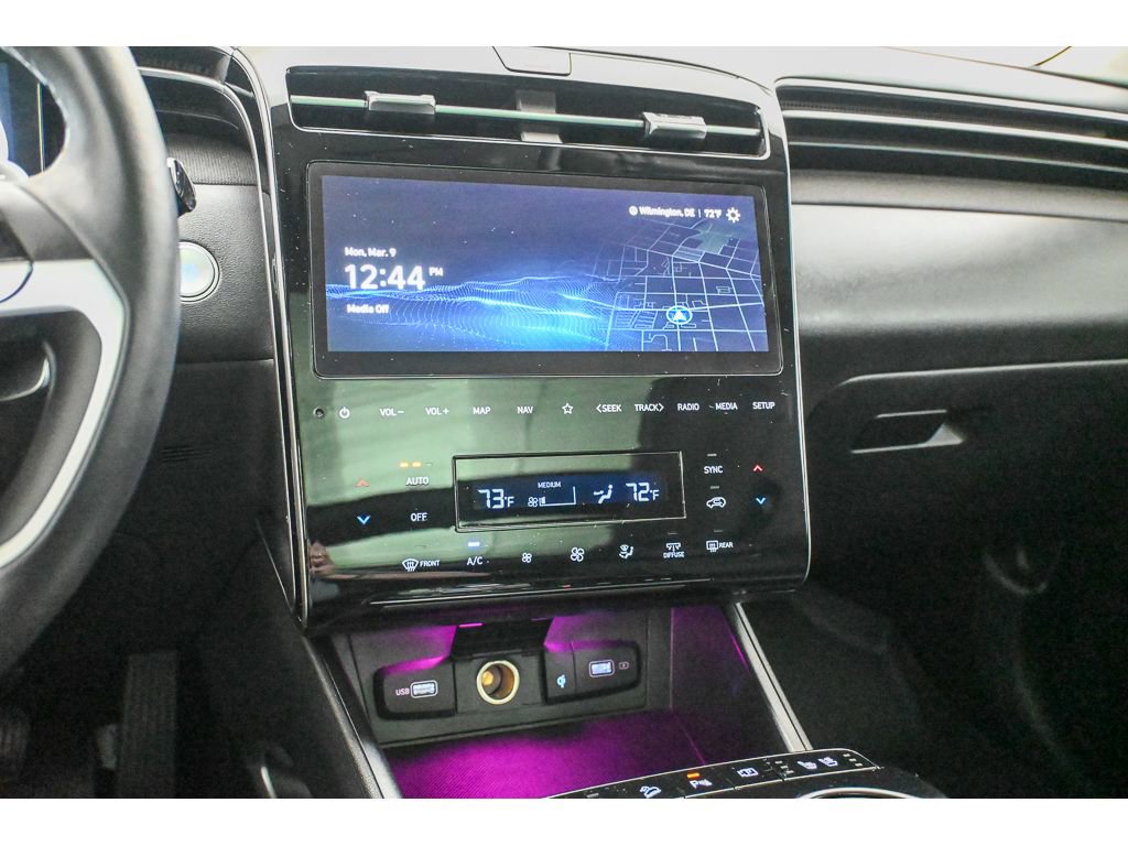 Used 2023 Hyundai Tucson Limited image 16