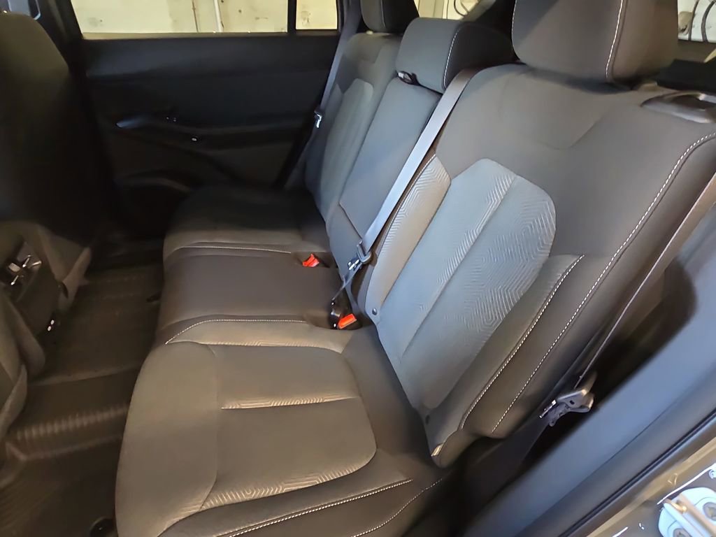 New 2026 Jeep Cherokee Laredo image 14