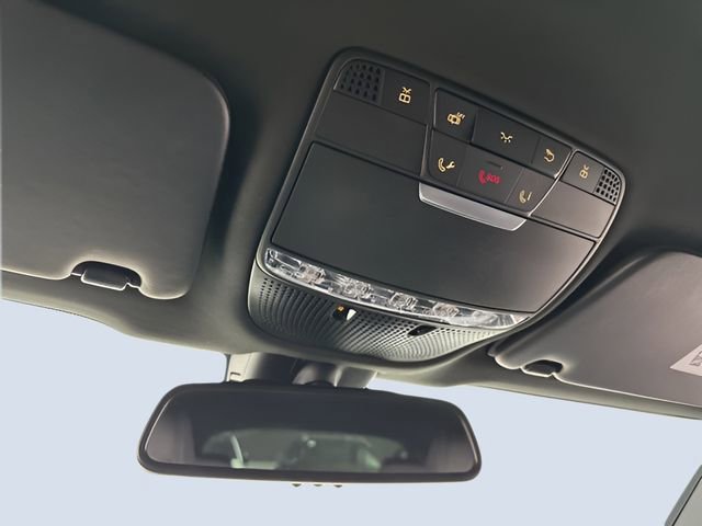Used 2019 Mercedes-Benz GLC 300 4MATIC image 27