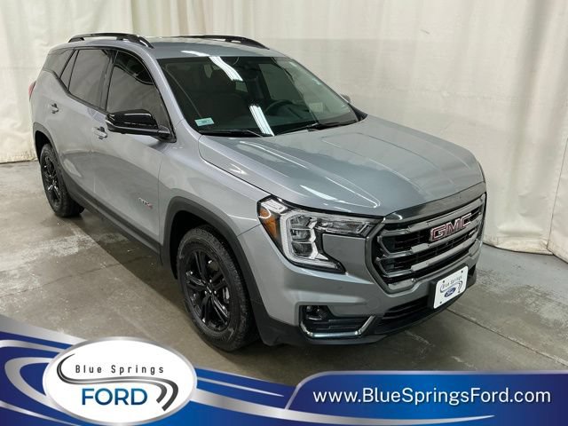 Used 2024 GMC Terrain AT4 w/ Tech Package AWD/4WD image 1