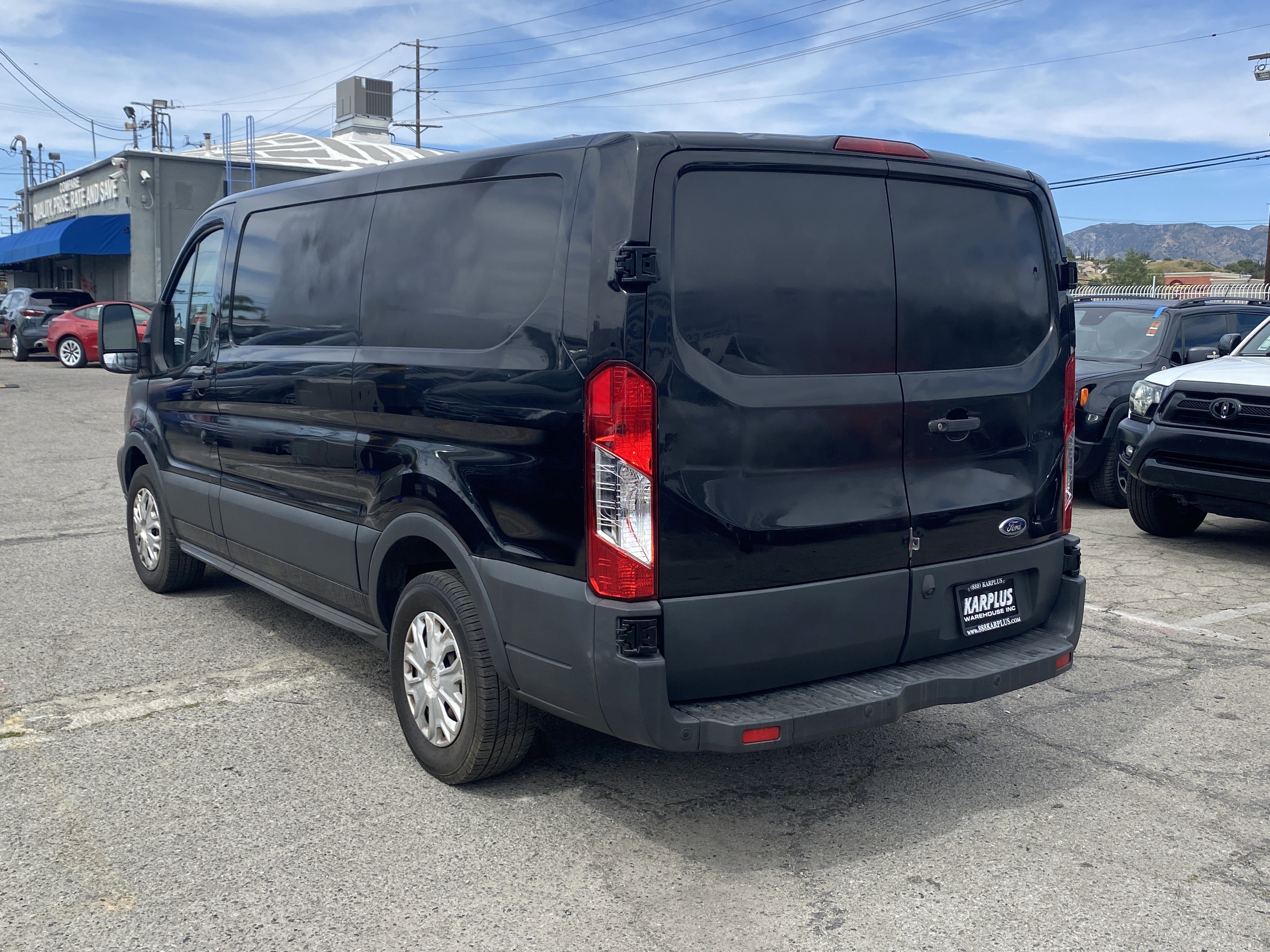 Used 2018 Ford Transit 150 130 Low Roof w/ Exterior Upgrade Package image 11