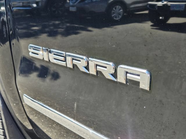 Used 2018 GMC Sierra 1500 SLT w/ SLT Premium Package AWD/4WD image 10