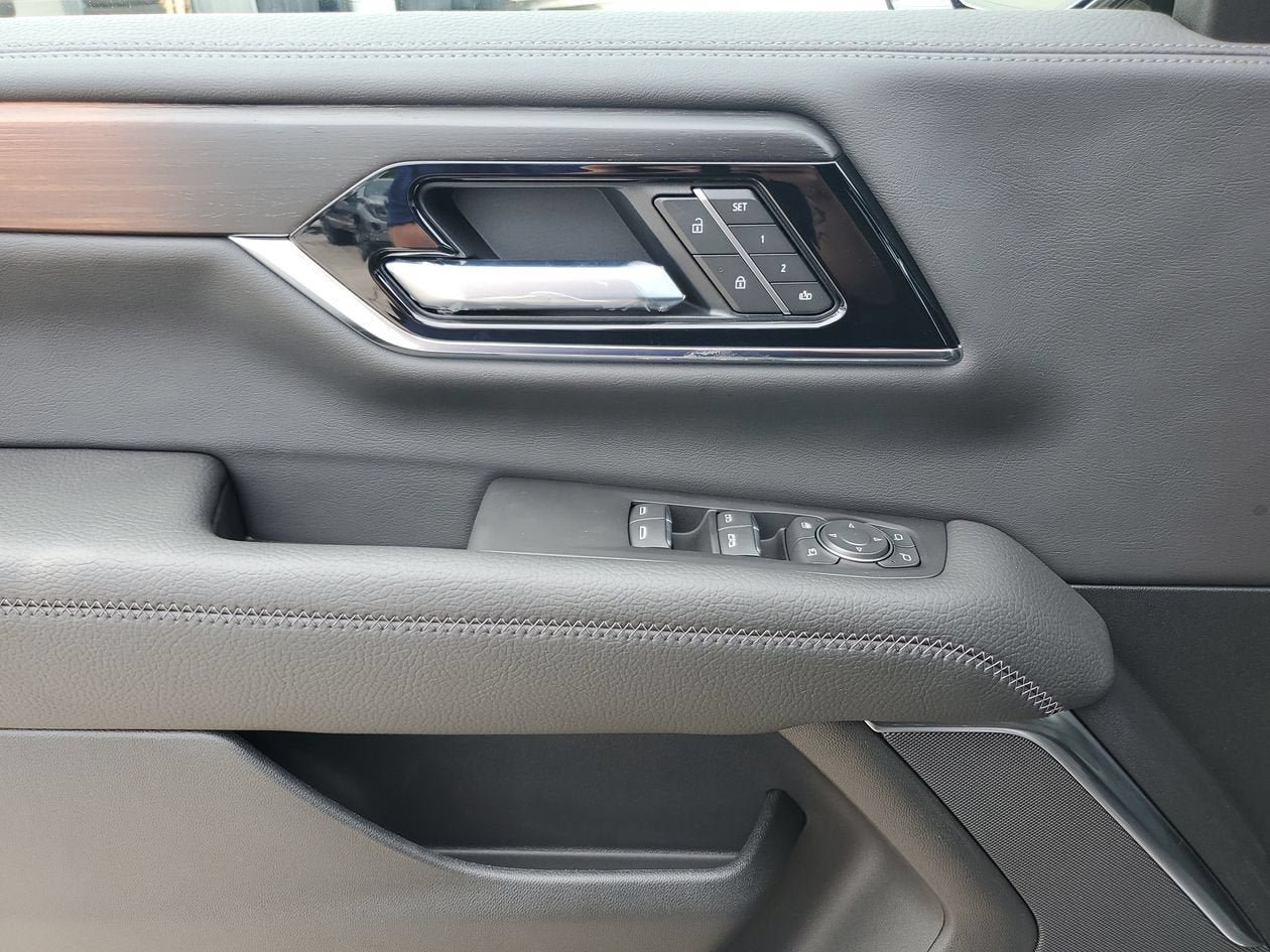 New 2026 GMC Yukon XL Denali RWD image 17