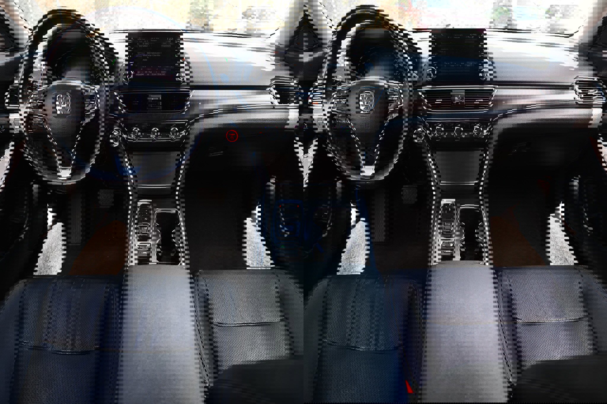 Used 2020 Honda Accord Touring image 26