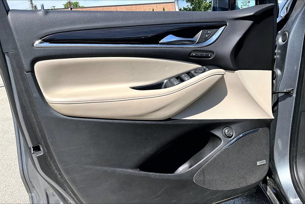 Used 2020 Buick Enclave Premium w/ Sun and Sites Package FWD image 14