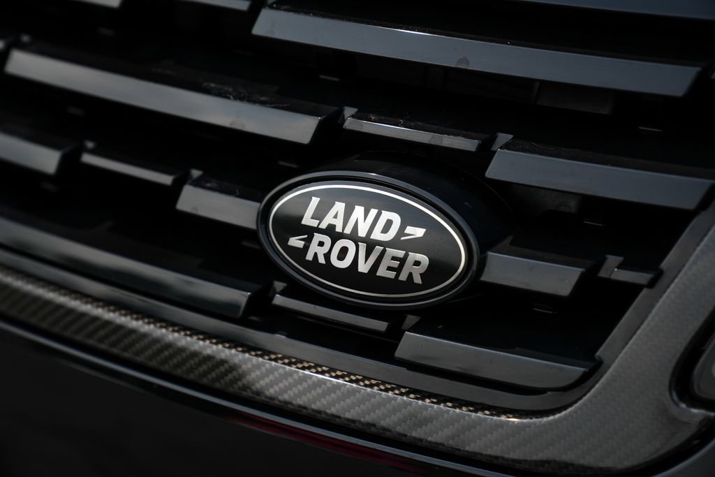 Used 2025 Land Rover Range Rover Sport SV Edition Two AWD/4WD image 9