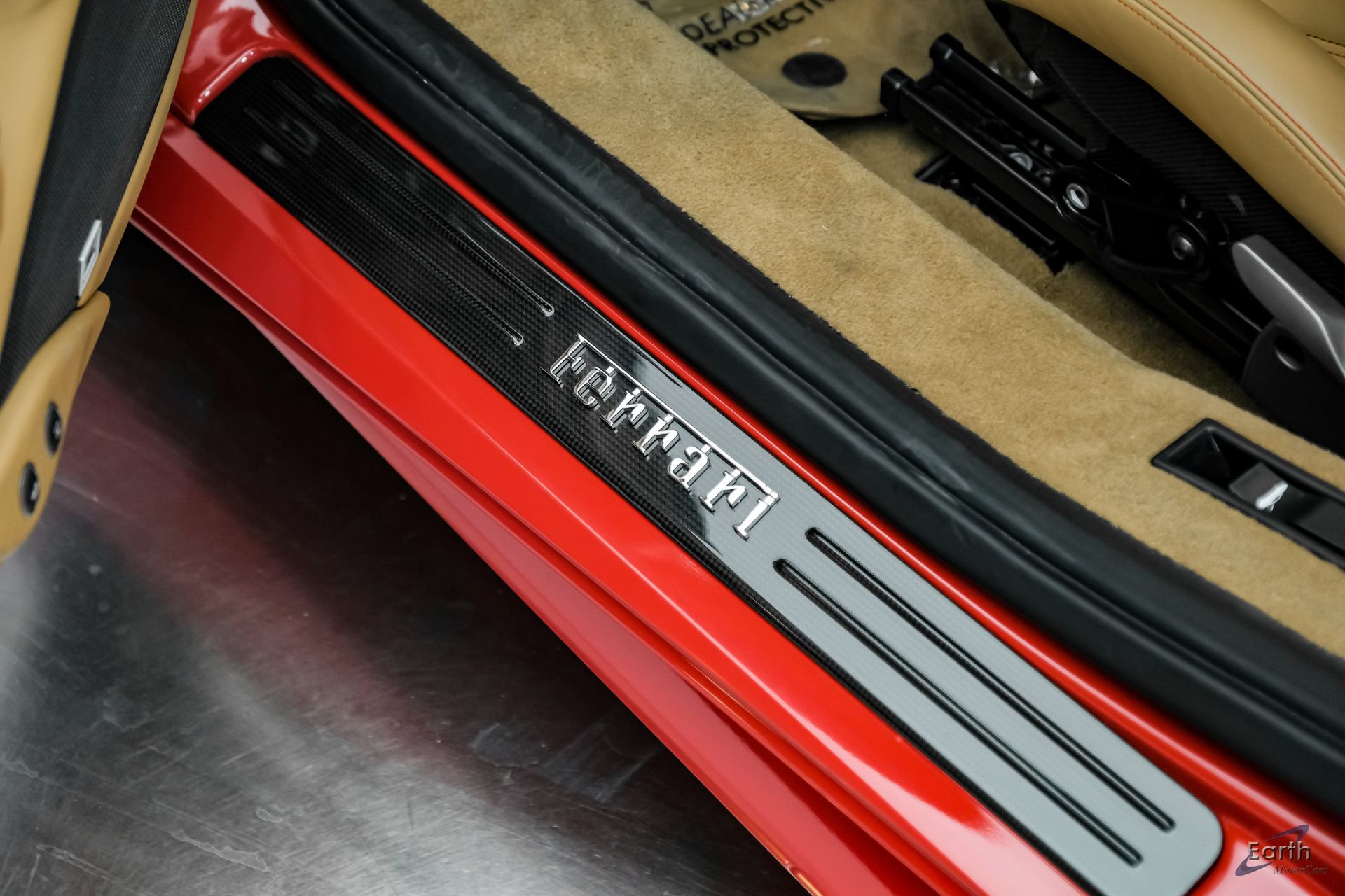 Used 2017 Ferrari 488 GTB RWD image 49