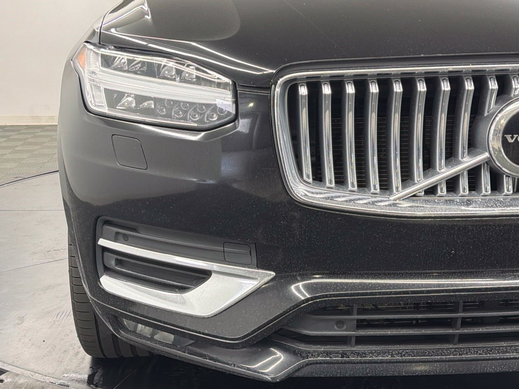 Used 2023 Volvo XC90 B6 Plus AWD/4WD image 9