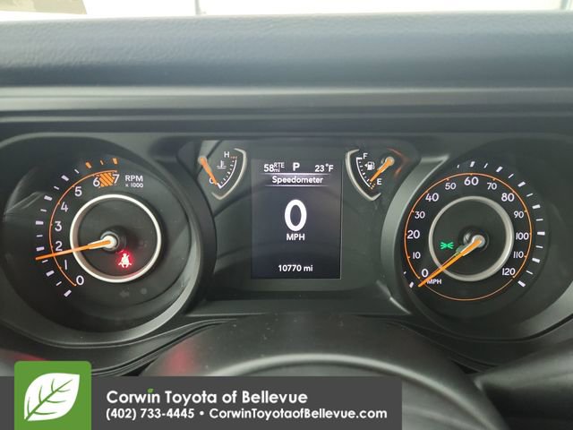 Used 2025 Jeep Wrangler Sport image 23