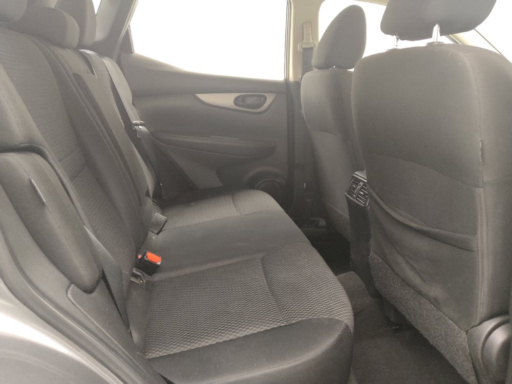 Used 2020 Nissan Rogue Sport S w/ Appearance Package FWD image 19