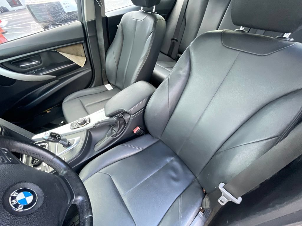Used 2013 BMW 328i Sedan RWD image 10