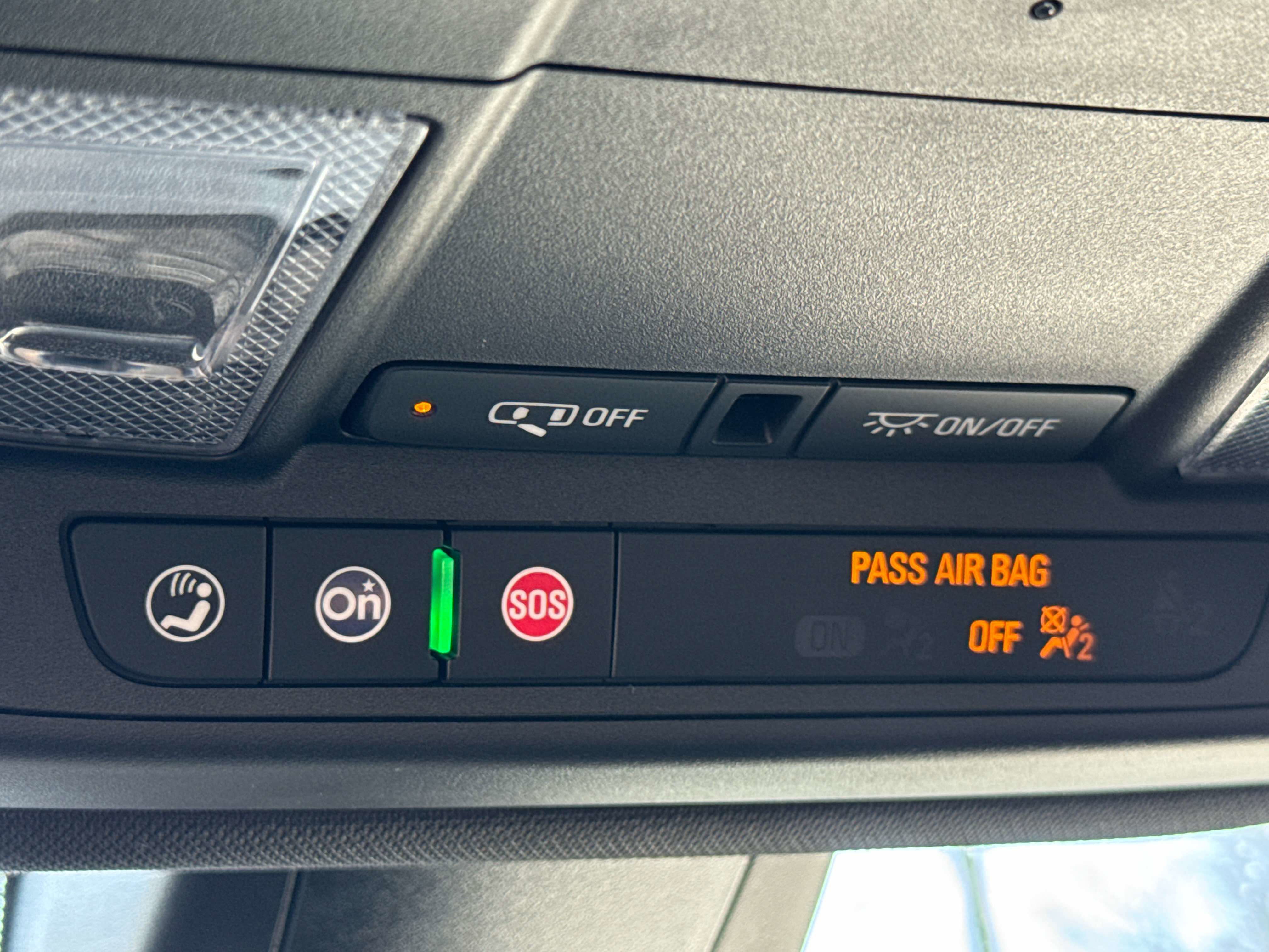 Used 2023 Chevrolet Traverse LT image 21