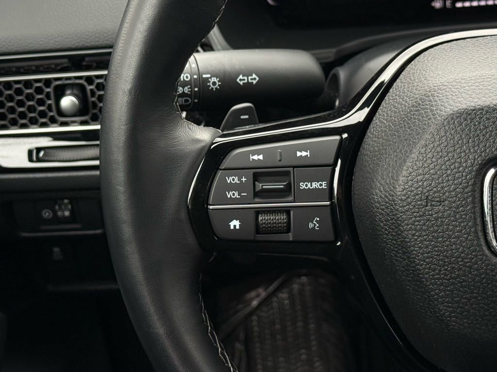 Used 2025 Honda Civic Sport image 21