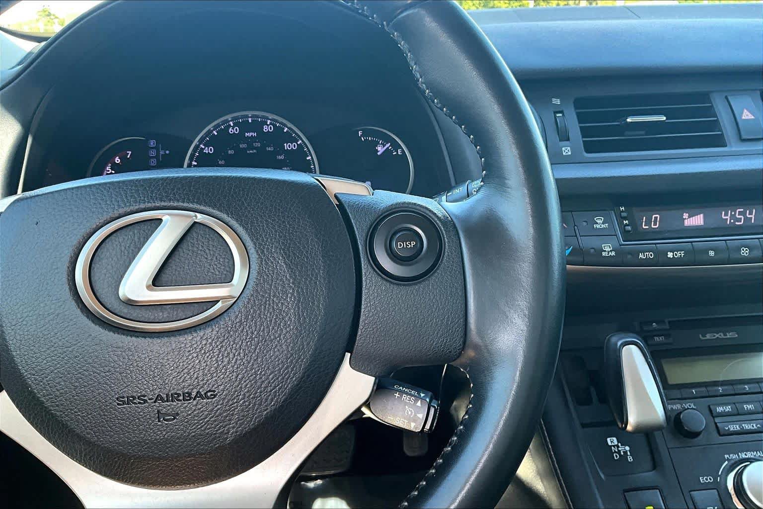 Used 2014 Lexus CT 200h FWD image 24