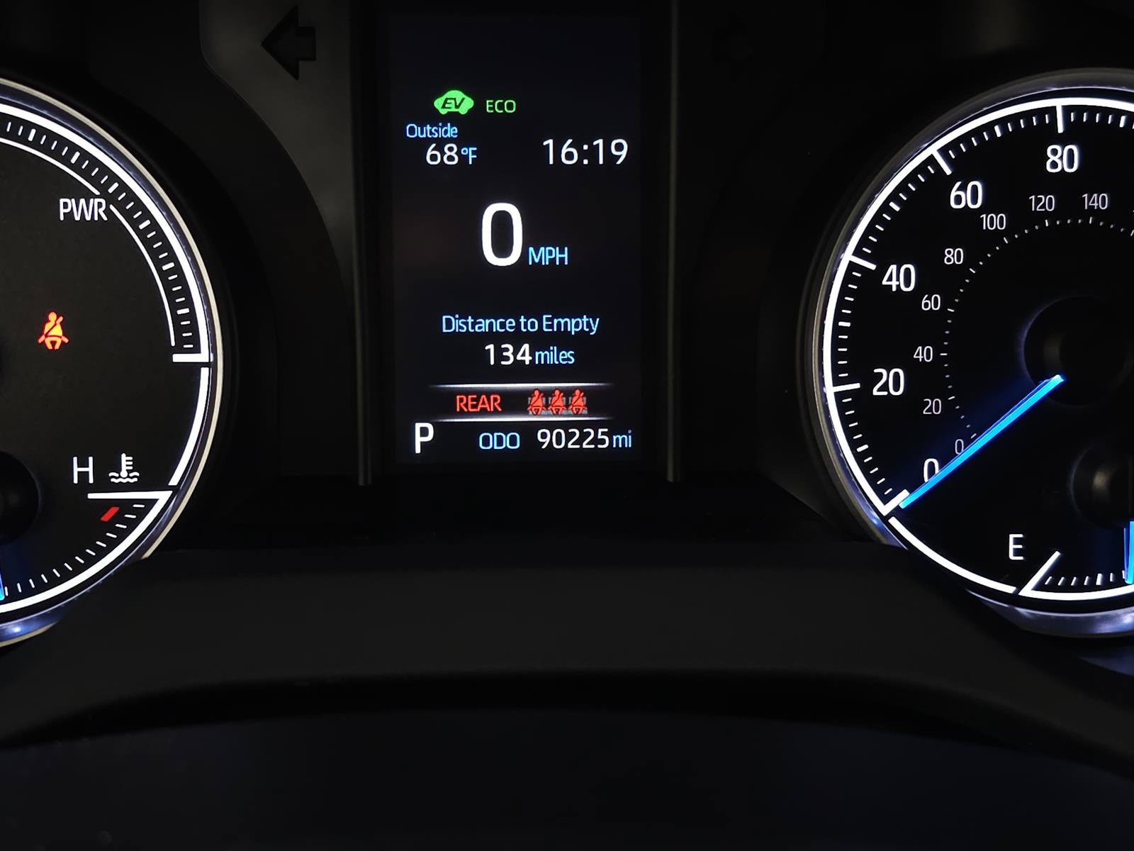 Used 2022 Toyota Venza LE AWD/4WD image 21