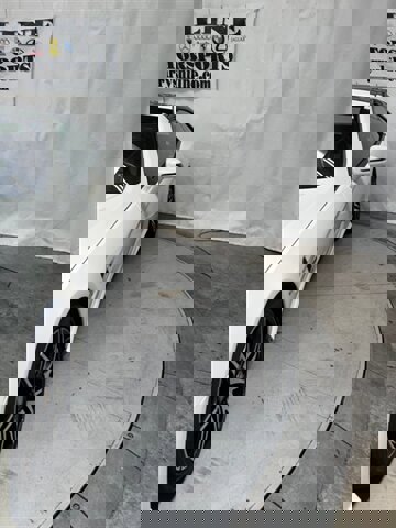 Used 2015 Mercedes-Benz SL 550 w/ White Arrow Edition image 12