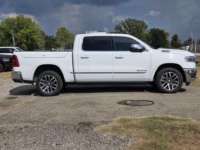 Used 2025 RAM 1500 Limited AWD/4WD image 10