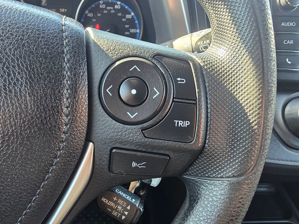 Used 2018 Toyota RAV4 LE w/ All Weather Liner Package AWD/4WD image 21